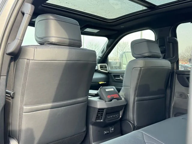 2026 Toyota Tundra Platinum - Photo 10