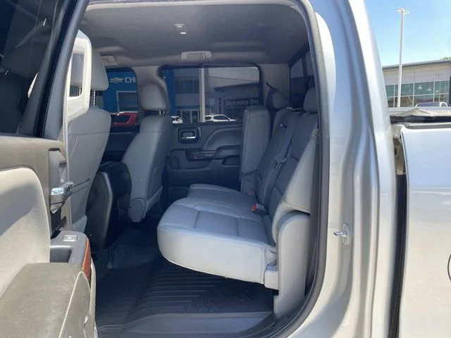 Used 2018 Silver GMC SLT image 10