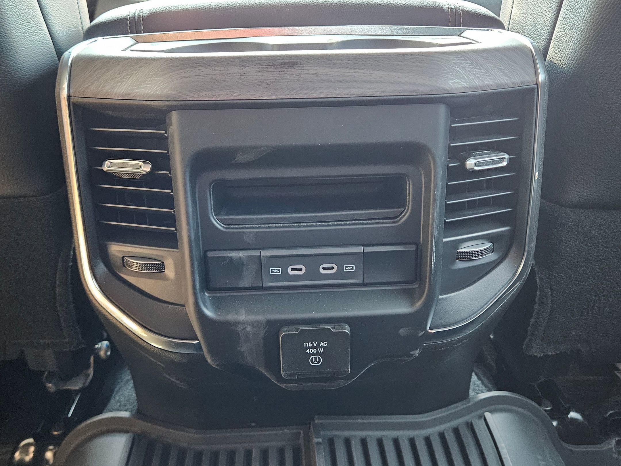 New 2026 Silver-Zynith Exterior Paint RAM Laramie image 23