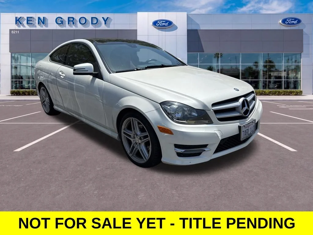 2013 Mercedes-Benz C-Class C250 Sport's photo