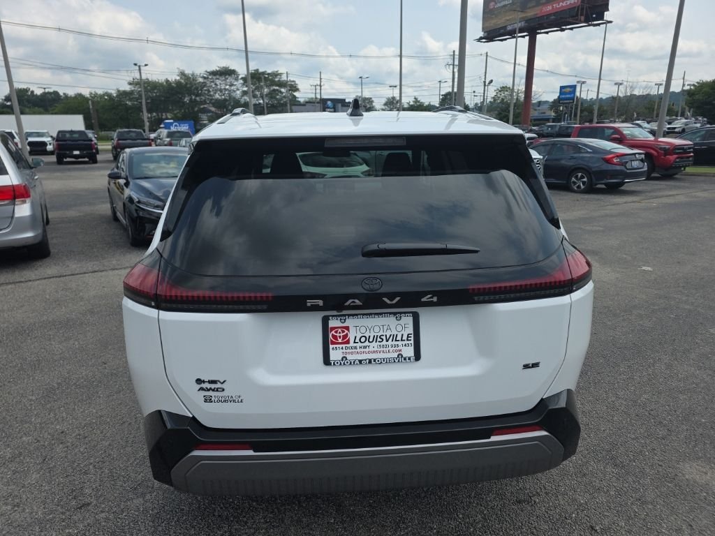 New 2026 Ice Cap Toyota SE image 5