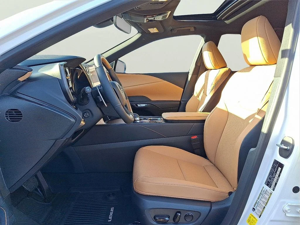2026 Lexus RX 350 Premium - Photo 9
