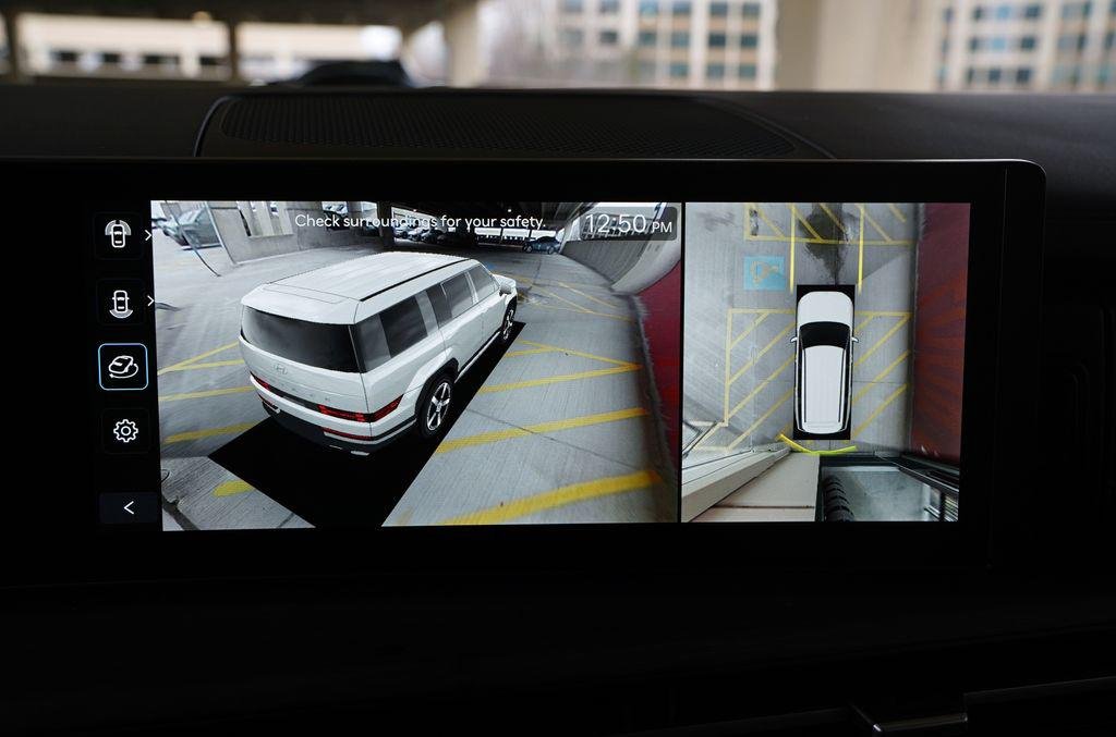 New 2026 Ecotronic Gray Hyundai Limited image 22