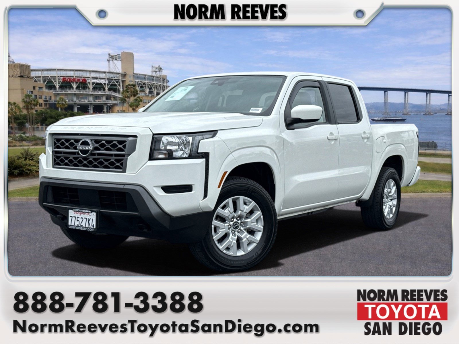 2023 Nissan Frontier SV Crew Cab 4X4 SWB's photo