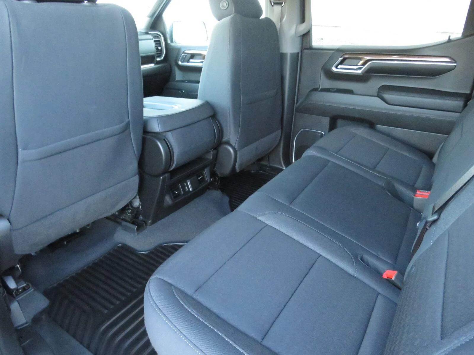 Used 2024 Radiant Red Tintcoat Chevrolet RST image 19