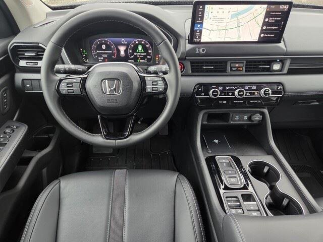 Used 2026 Crystal Black Pearl Honda EXL image 23
