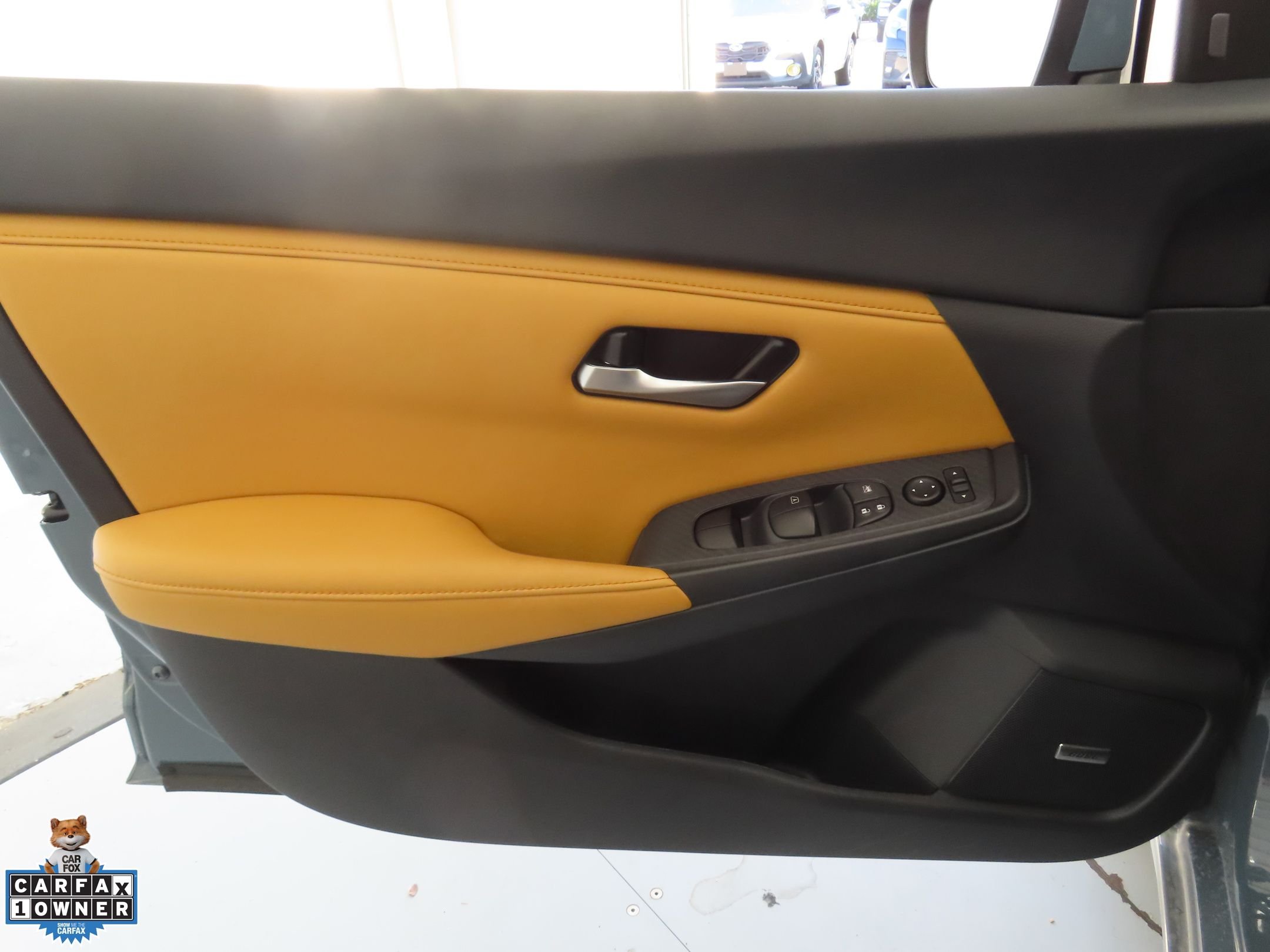 Used 2025 Gray Nissan SV image 10