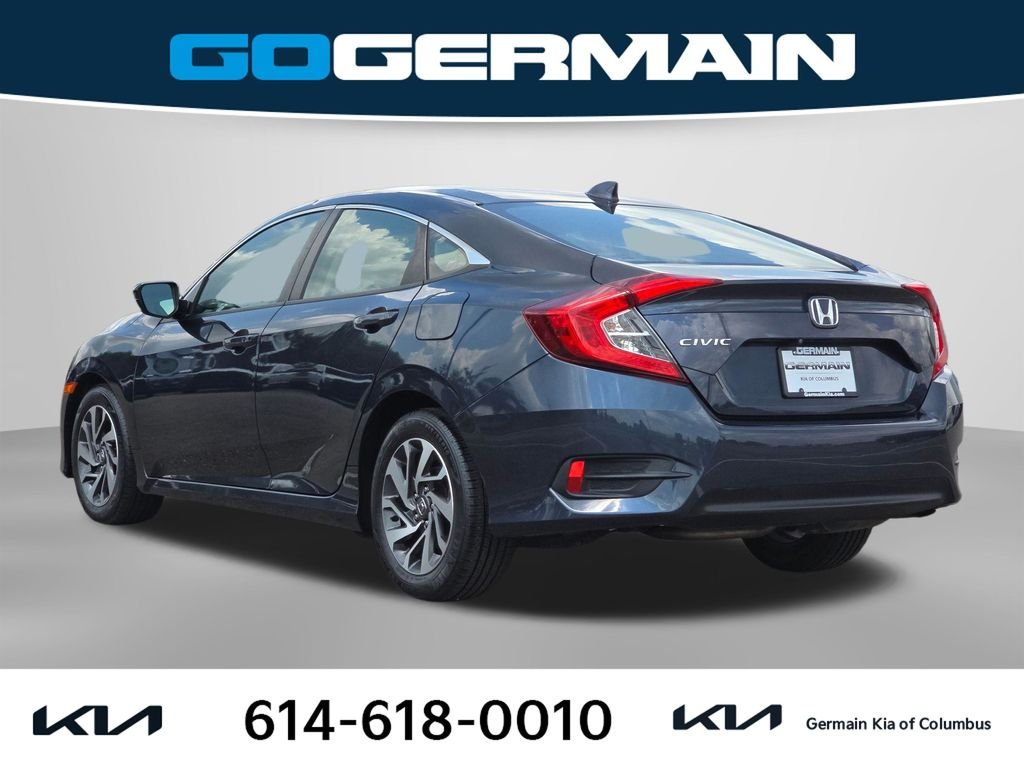 Used 2017  Honda EX image 11