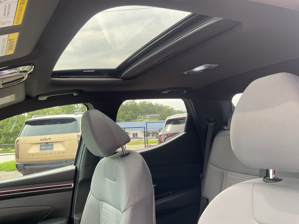 Used 2022 Blue Stone Hyundai SEL Premium image 25