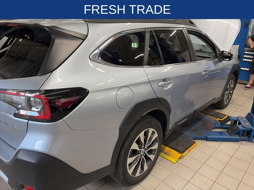 2024 Subaru Outback Limited's photo