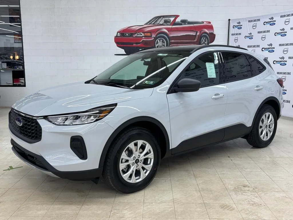 New 2026 Space Silver Metallic Ford Active® image 3