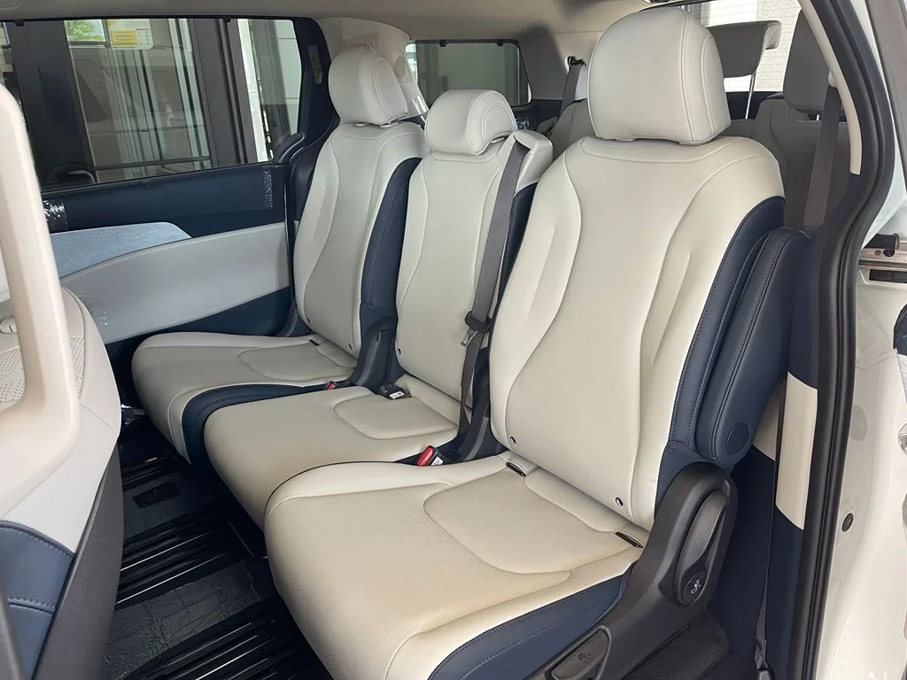 New 2026 White Kia EX image 20