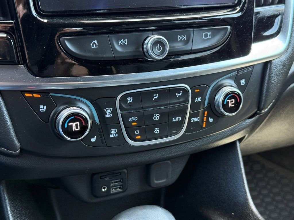 Used 2023 Summit White Chevrolet Premier image 31