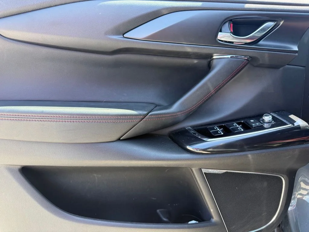 Used 2021 Gray Mazda Carbon Edition image 5