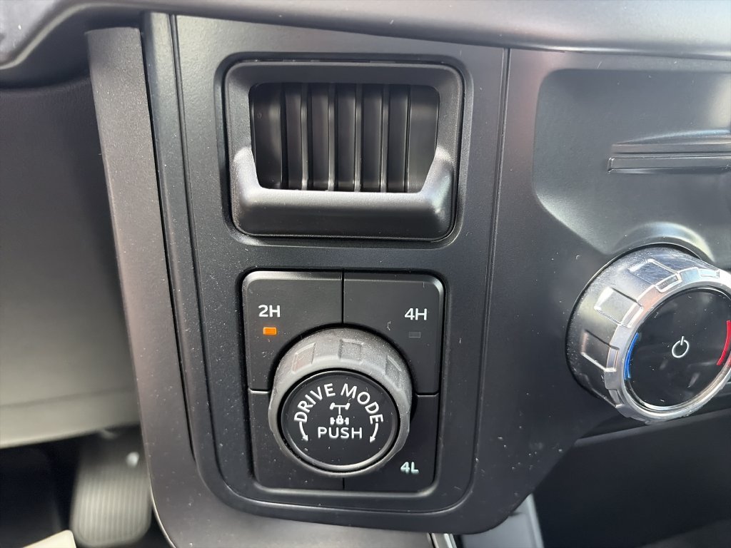 Certified Used 2026 Black Metallic Ford Tremor image 27