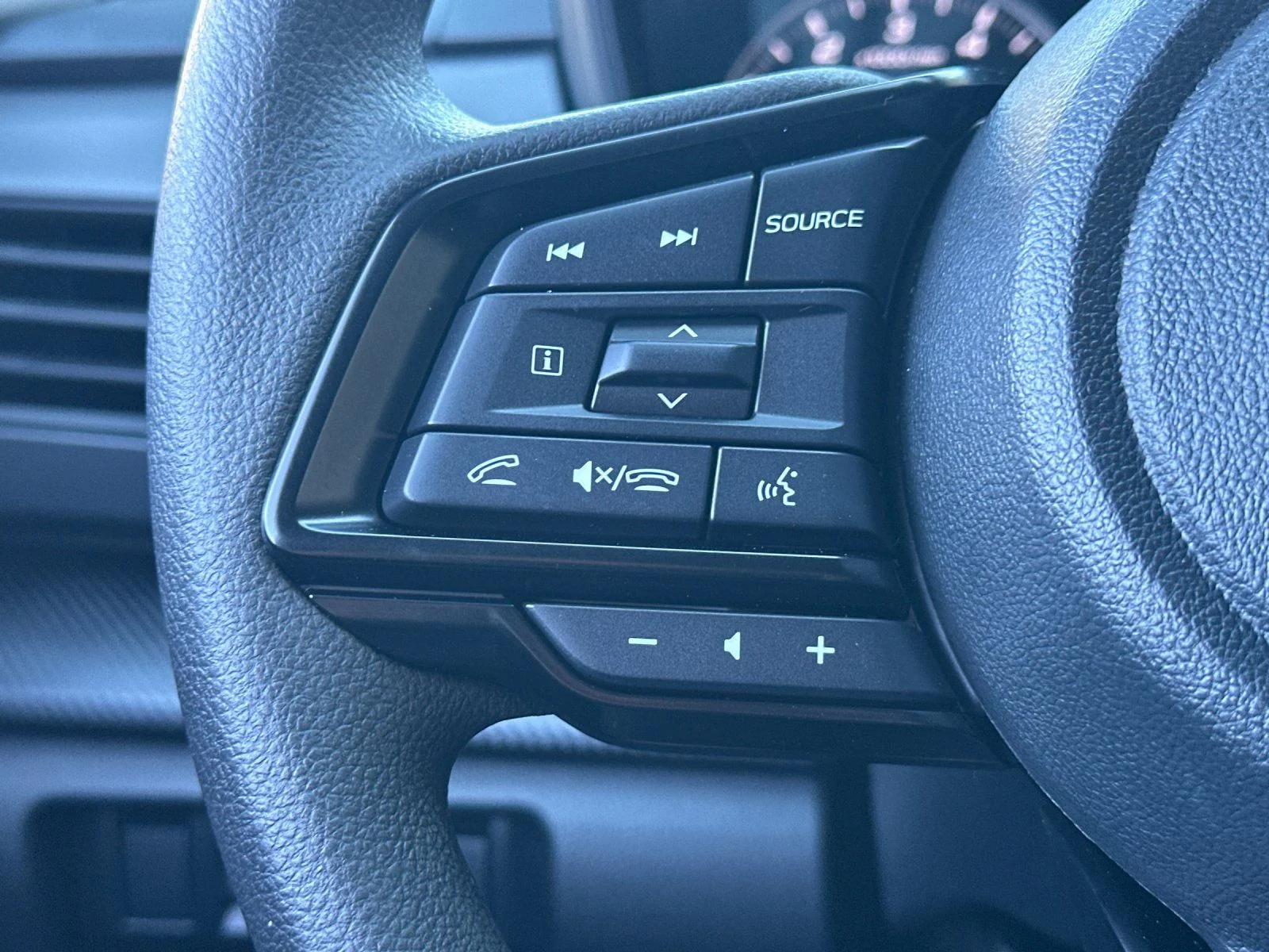 New 2026 MAGNETITE GRAY PEARL Subaru Premium image 28