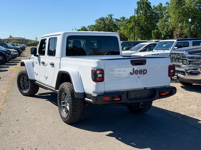 New 2026 Bright White Clear-Coat Exterior Paint Jeep Mojave X image 11