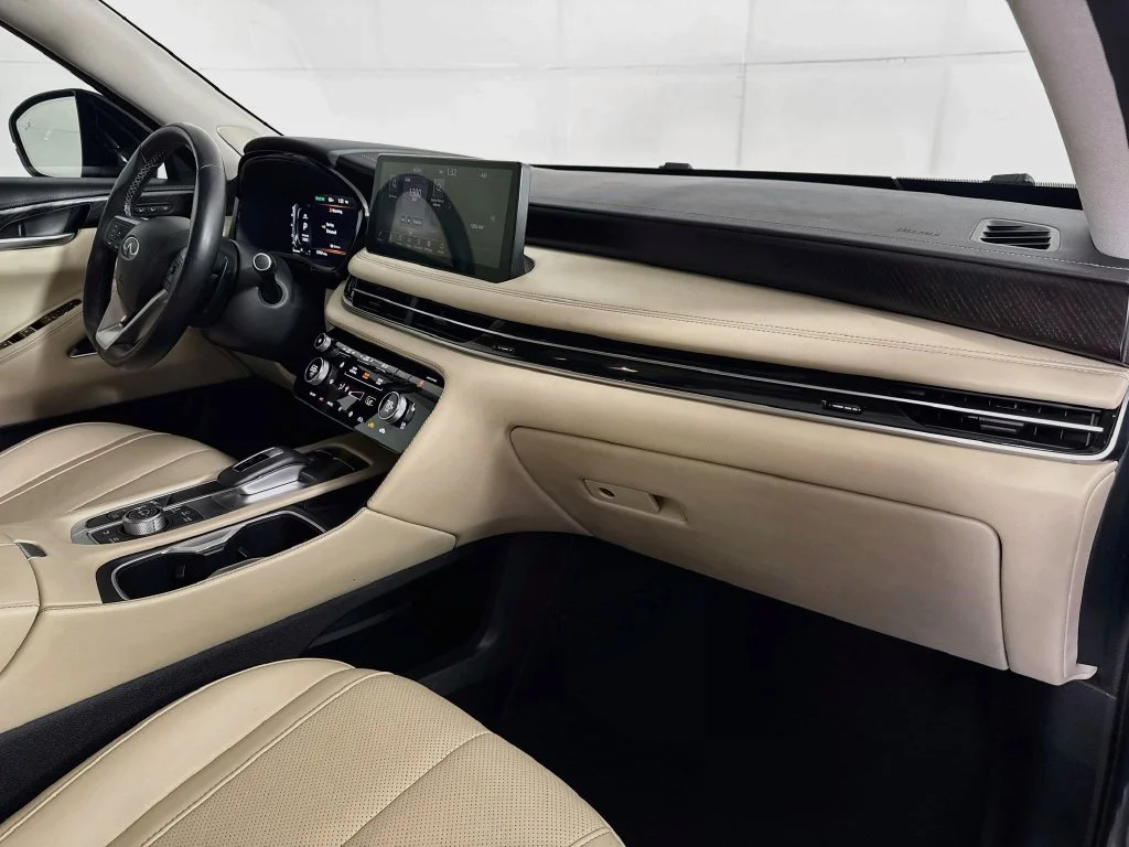 Certified Used 2023 Blue INFINITI Sensory image 41