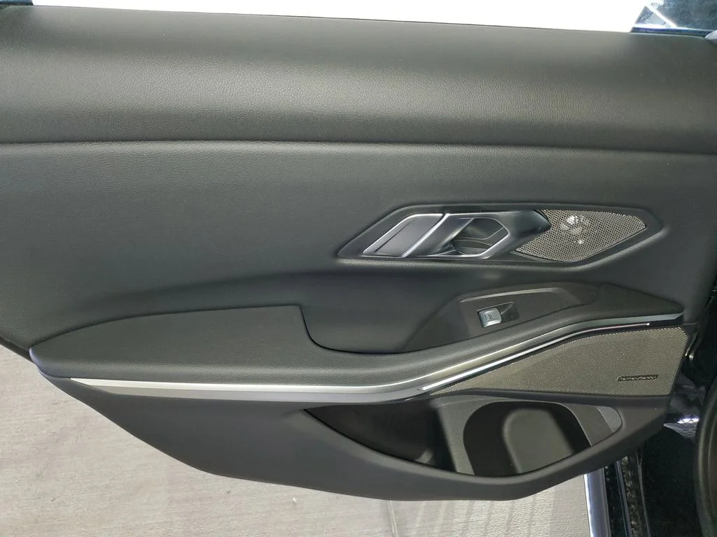 Used 2026 Black BMW 330i image 9