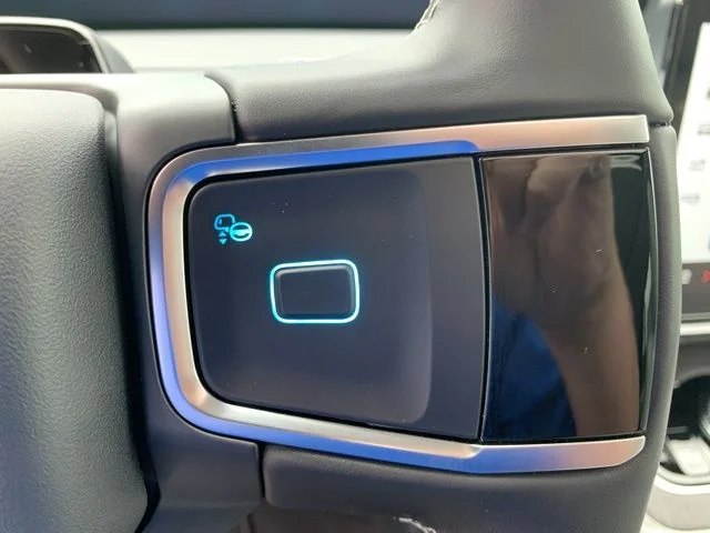 New 2026 Silver Ford MAX Platinum® image 31