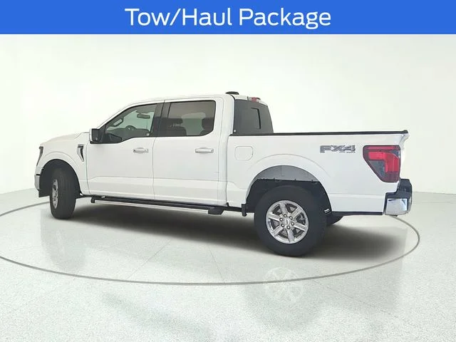 Certified Used 2024 Oxford White Ford XLT image 3