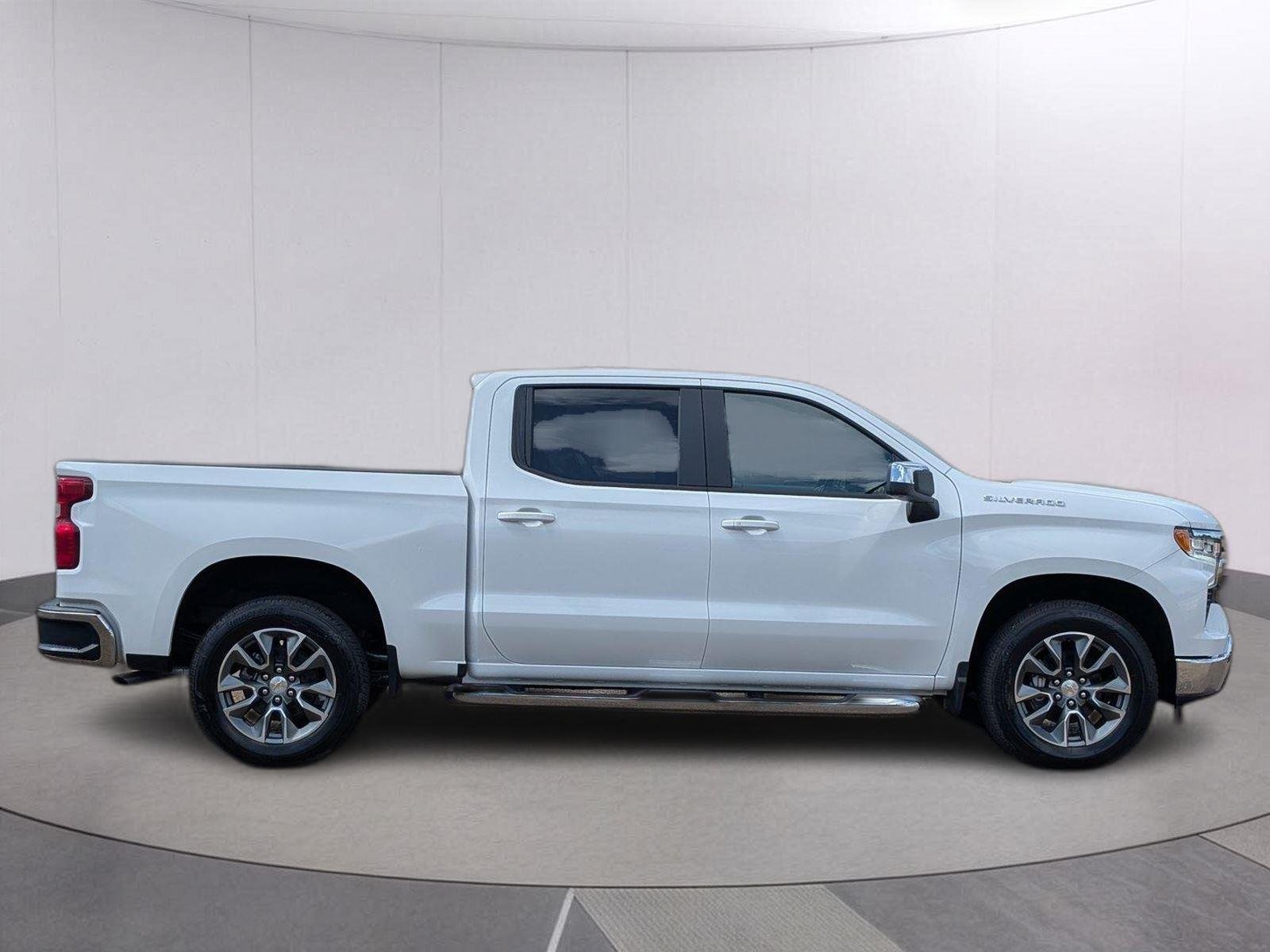 2026 Chevrolet Silverado 1500 LT - Photo 8