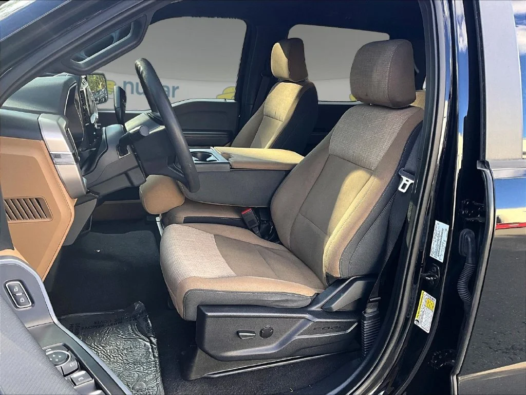 Used 2023 Black Metallic Ford XLT image 20