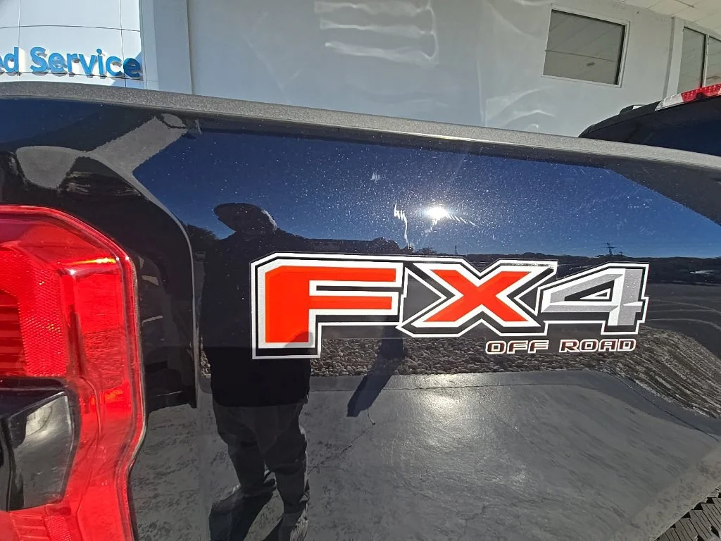 Used 2026 Agate Black Metallic Ford XL image 15