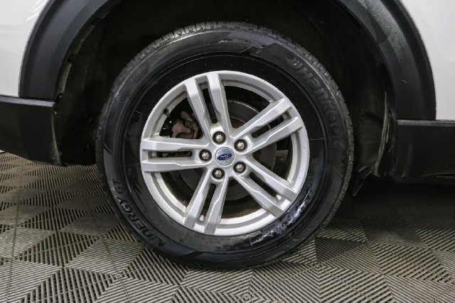 Used 2023 White Ford XLT image 16