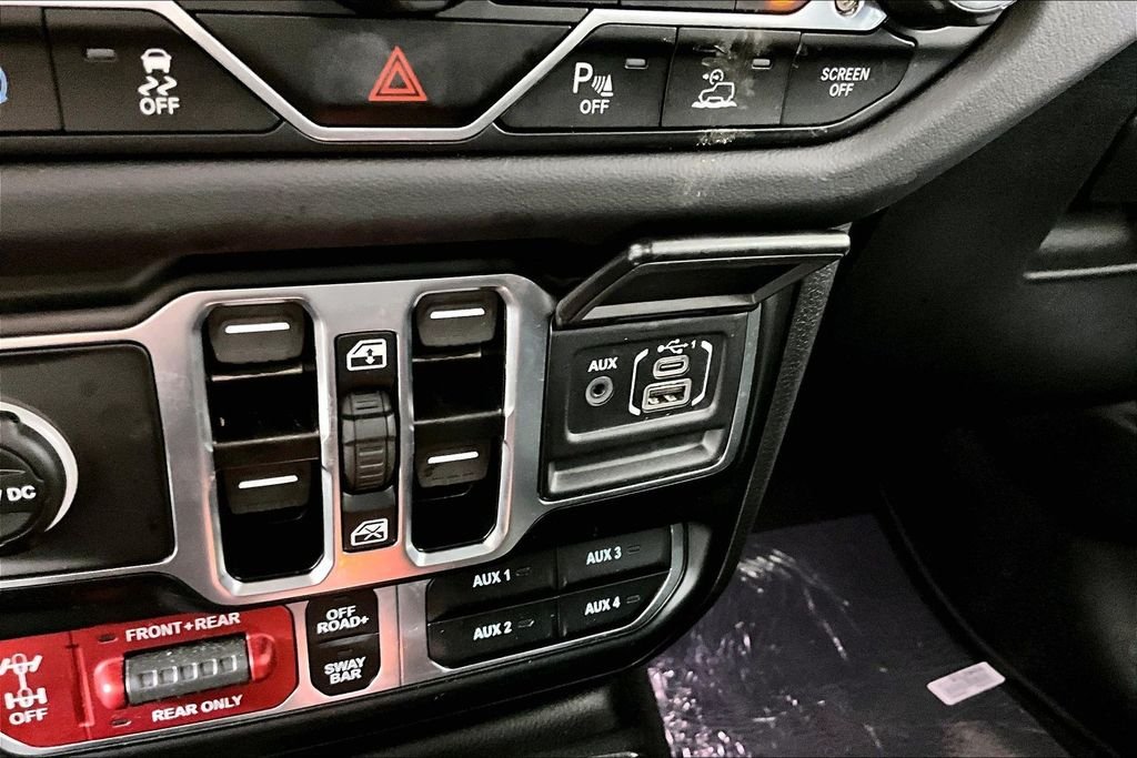 2025 Jeep Wrangler 4xe Rubicon 4XE - Photo 15