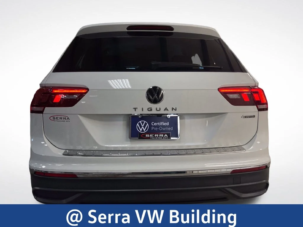 Used 2023 White Volkswagen 2.0T S image 4