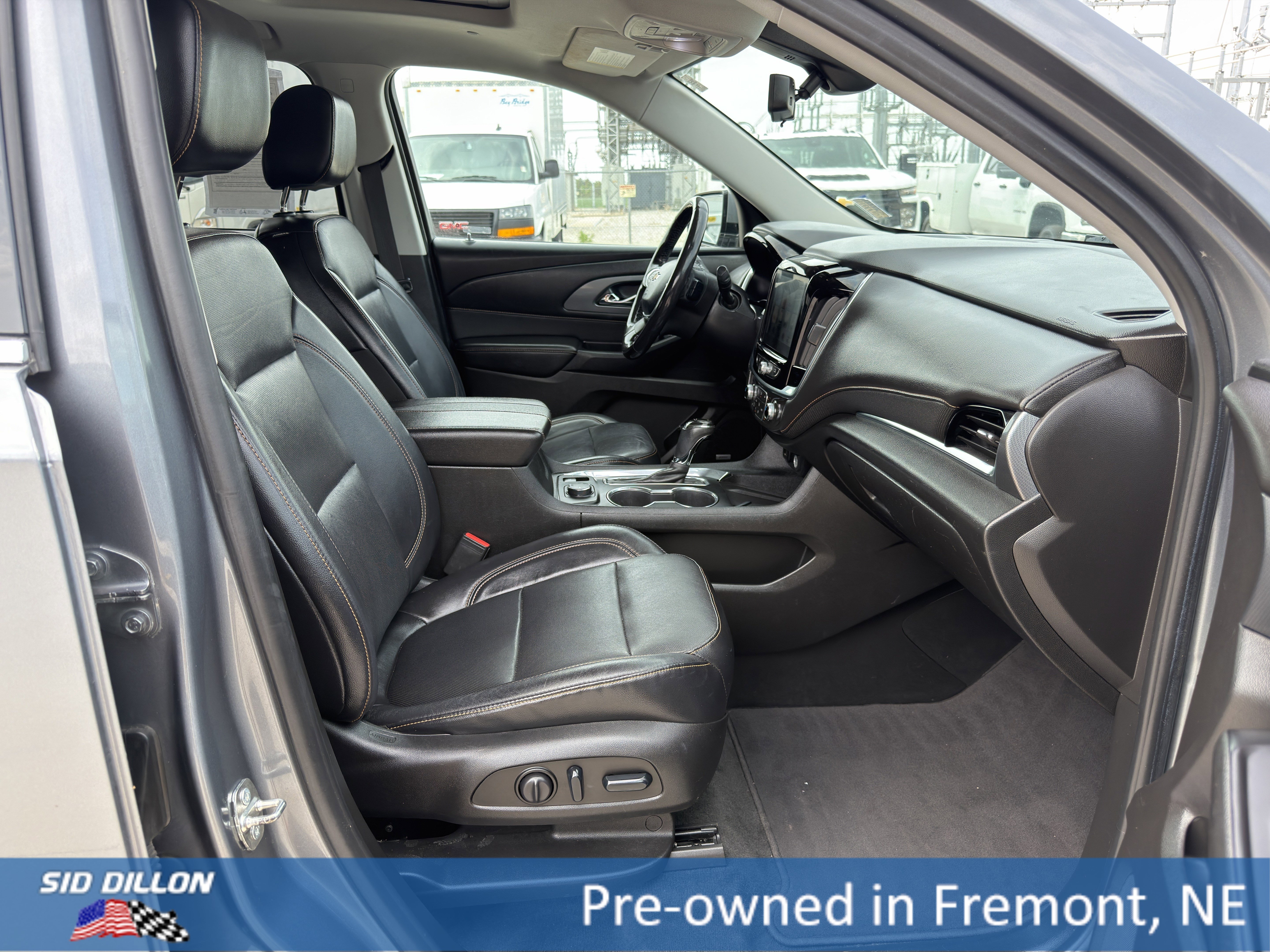 Used 2019 Satin Steel Metallic Chevrolet Premier image 18