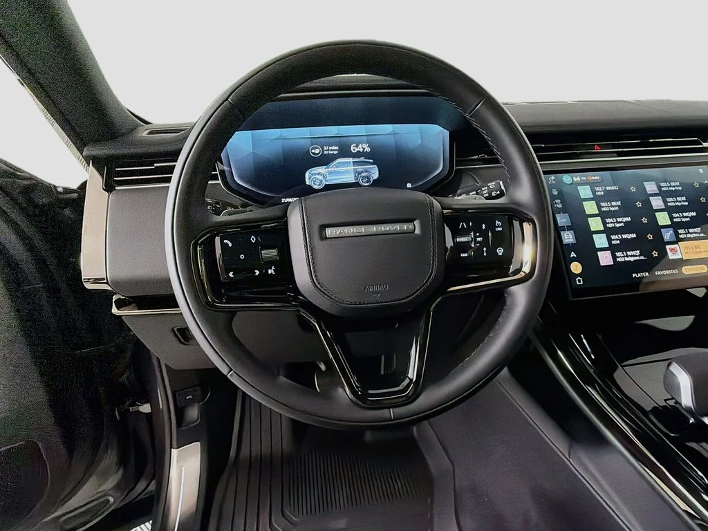 New 2027 Carpathian Grey Prem Met Land Rover Dynamic SE image 11
