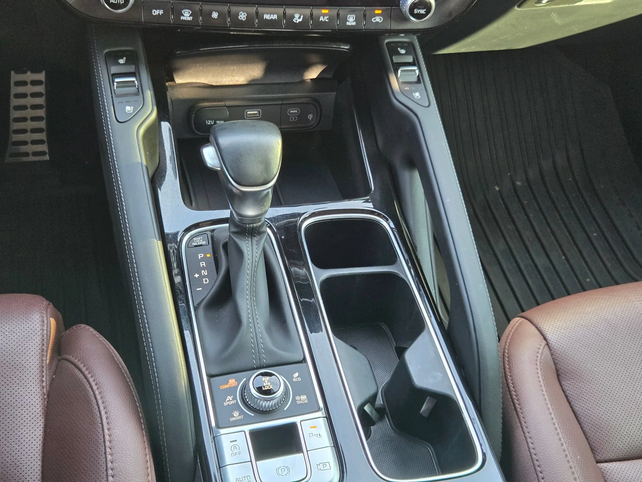 Used 2024 Ebony Black Kia SX image 33