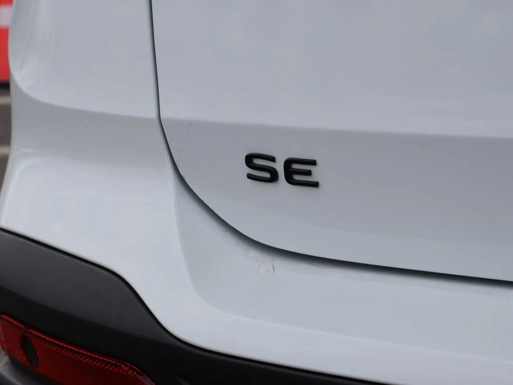 New 2026 White Volkswagen 1.5T SE Black image 33