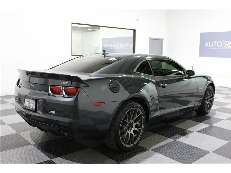 Used 2013 Ashen Gray Metallic Chevrolet LS image 4