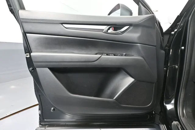 2023 Mazda CX-5 S Select Package - Photo 18