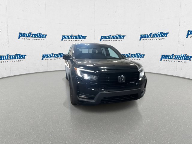 Certified Used 2023 Black Honda Black Edition image 3