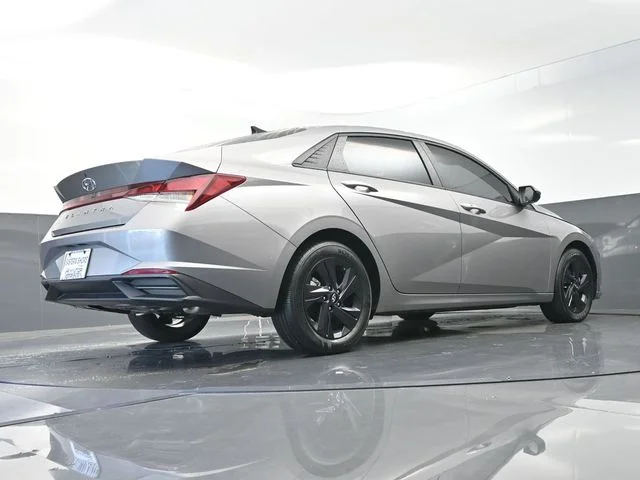 Used 2023 Silver Hyundai SEL image 36