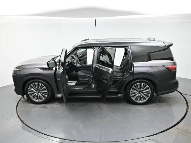 Used 2025 Anthracite Gray INFINITI LUXE image 42