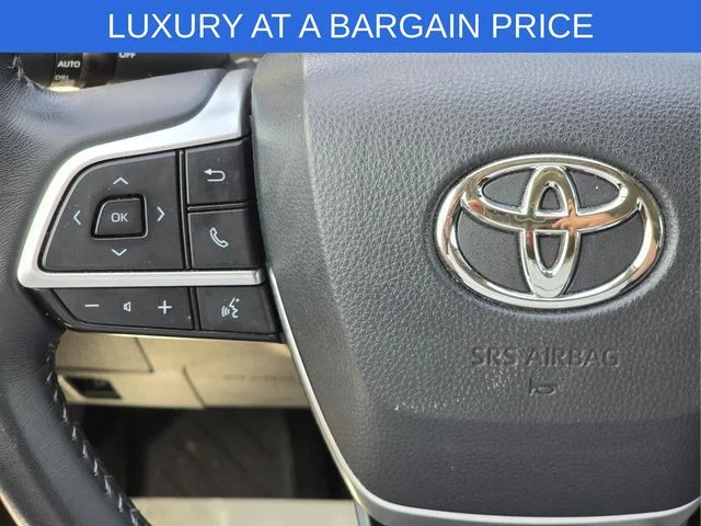 Used 2024 Beige Toyota XLE image 14