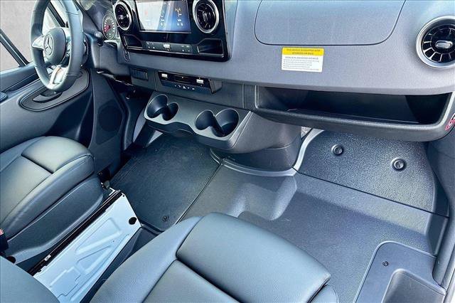 New 2026 Arctic White Mercedes-Benz  image 51