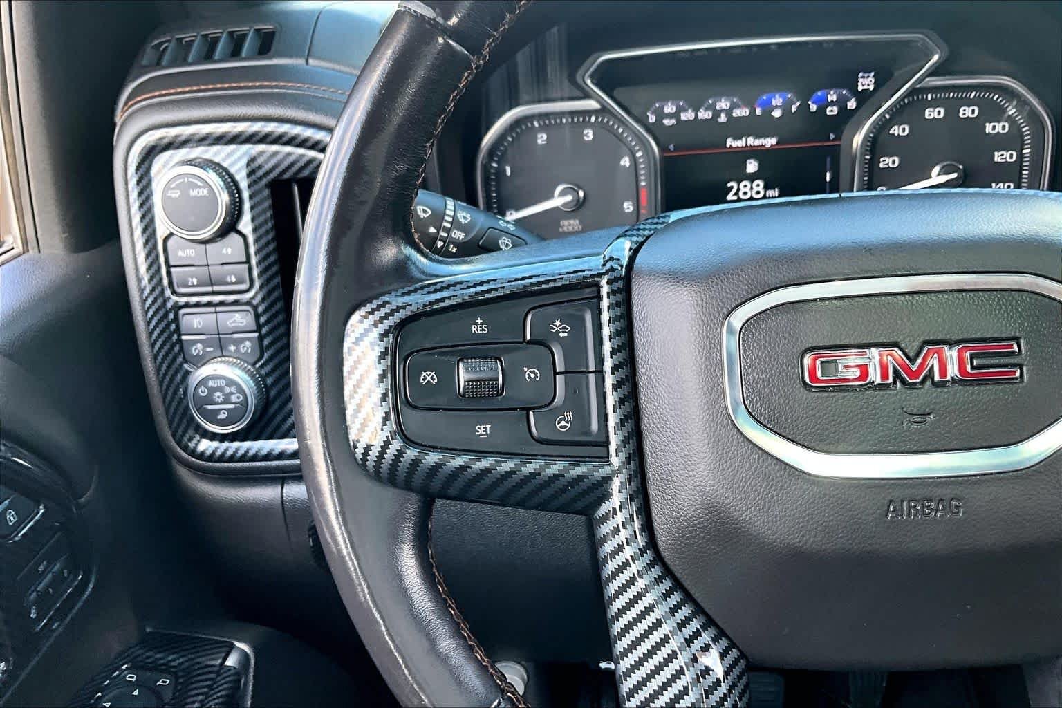 Used 2020 Onyx Black GMC AT4 image 24