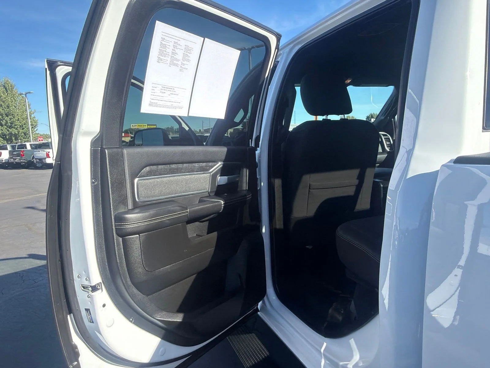 Used 2019 White Ram Big Horn image 29