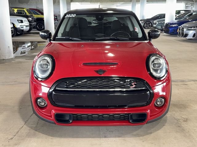 Used 2020 Chili Red MINI Signature image 3