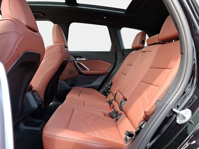 New 2026 Black Sapphire Metallic BMW xDrive28i image 9