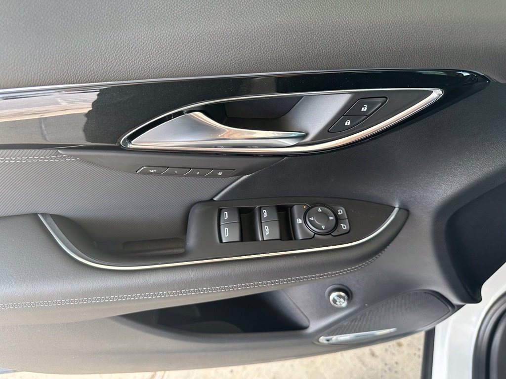 New 2026 Summit White Buick Preferred image 11