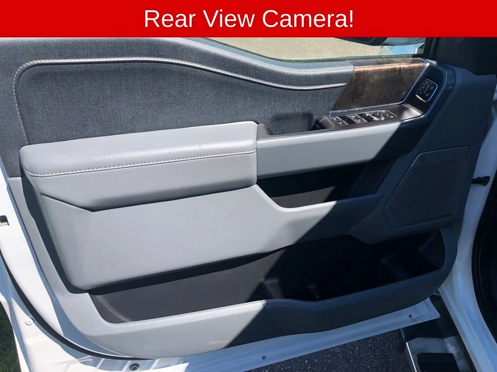 Used 2023 Oxford White Ford Lariat image 10