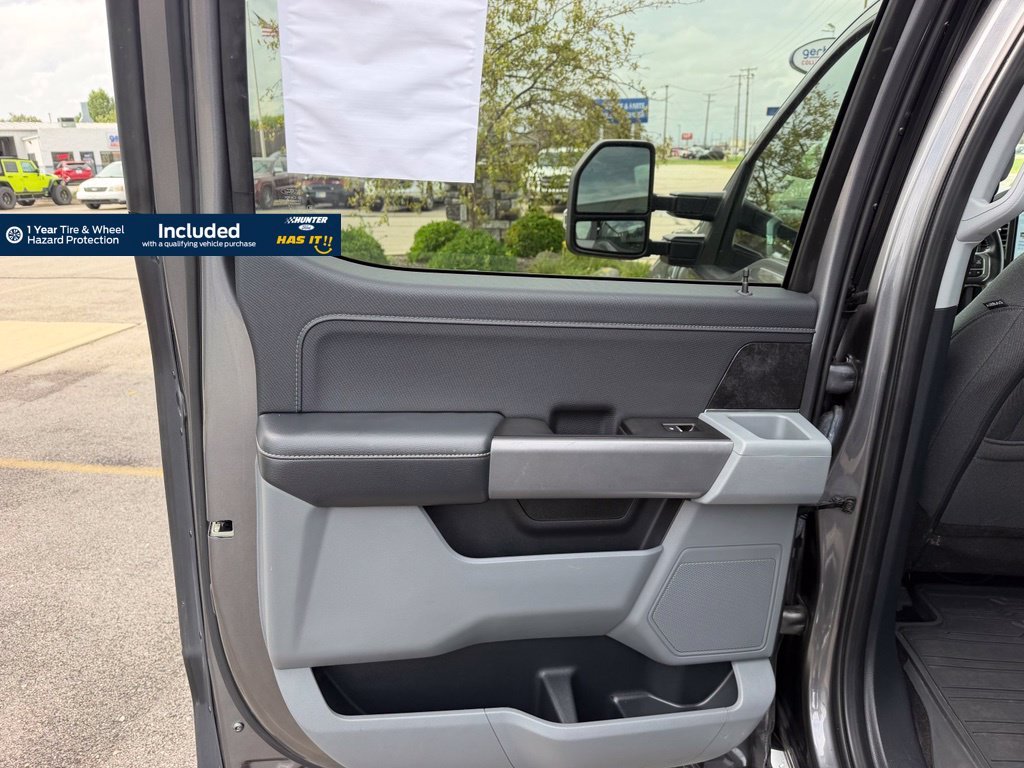 Used 2021 Gray Ford XLT image 13