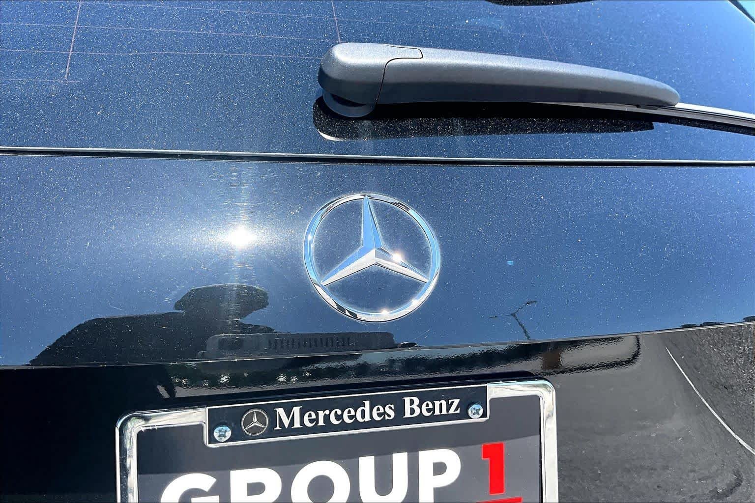 Used 2025 Night Black Mercedes-Benz GLA 250 image 31